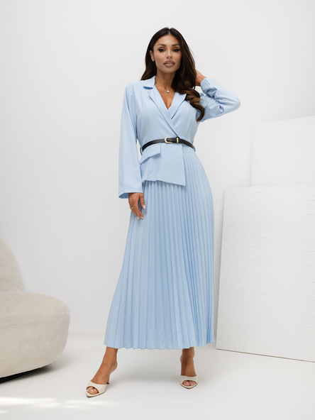 Jasnoniebieska elegancka sukienka z plisowanym dołem RUE PARIS