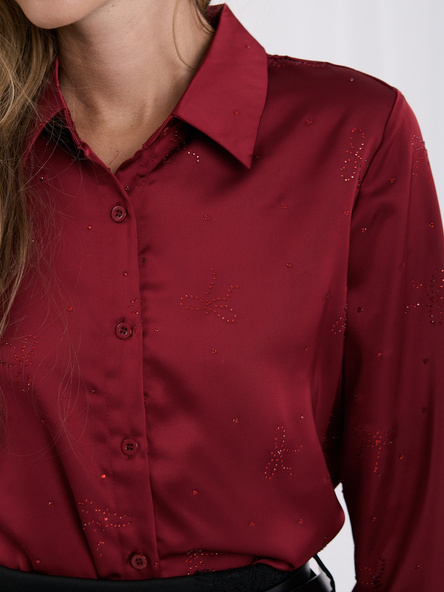 Burgundy shirt for holidays with a shiny motif.