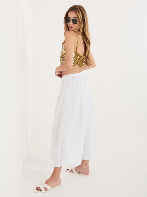 Białe sztruksowe spodnie alladynki