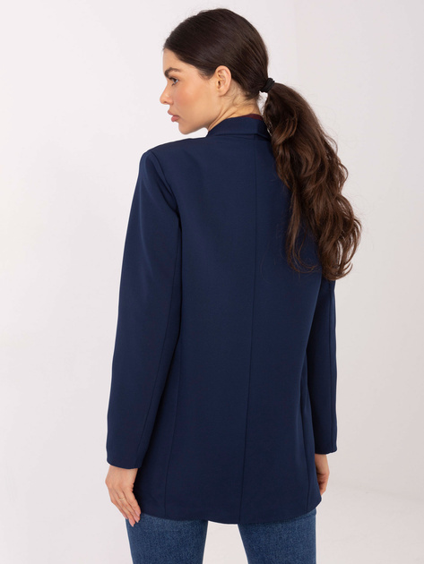 Granatowa marynarka z marszczonym rękawem