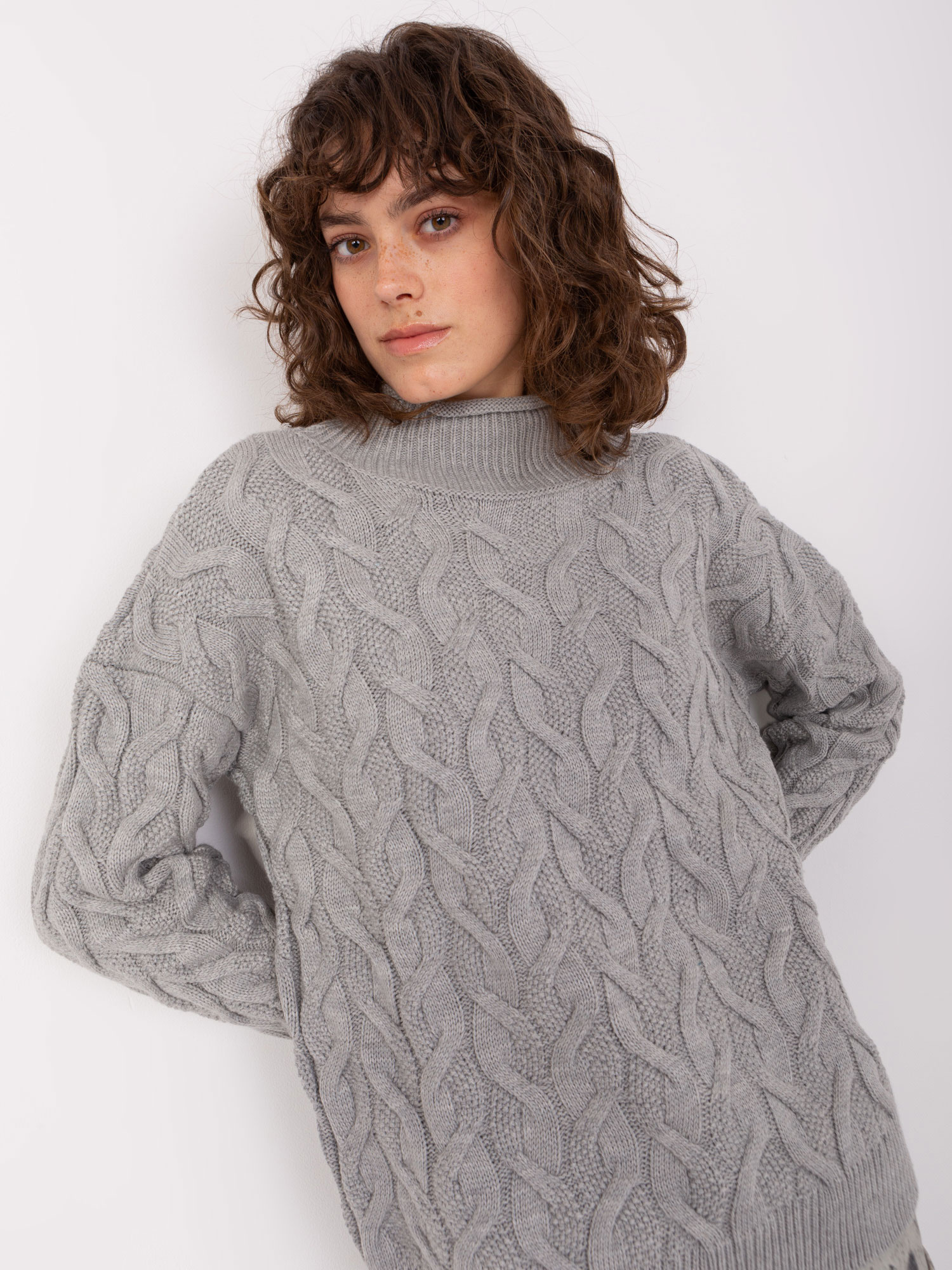 Wholesale Gray Women's Cable Knit Sweater