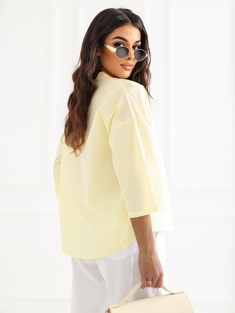 Jasnożółta bawełniana koszula z dekoltem V