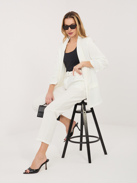 Ecru elegancki komplet z paskiem RUE PARIS