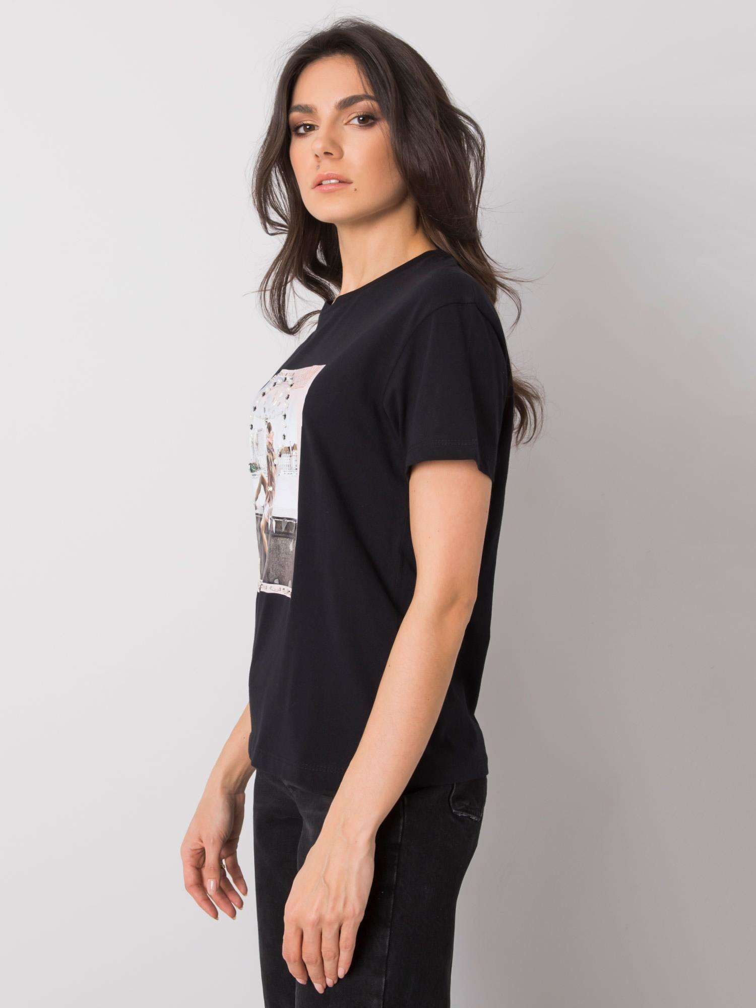 Black T-shirt Livia