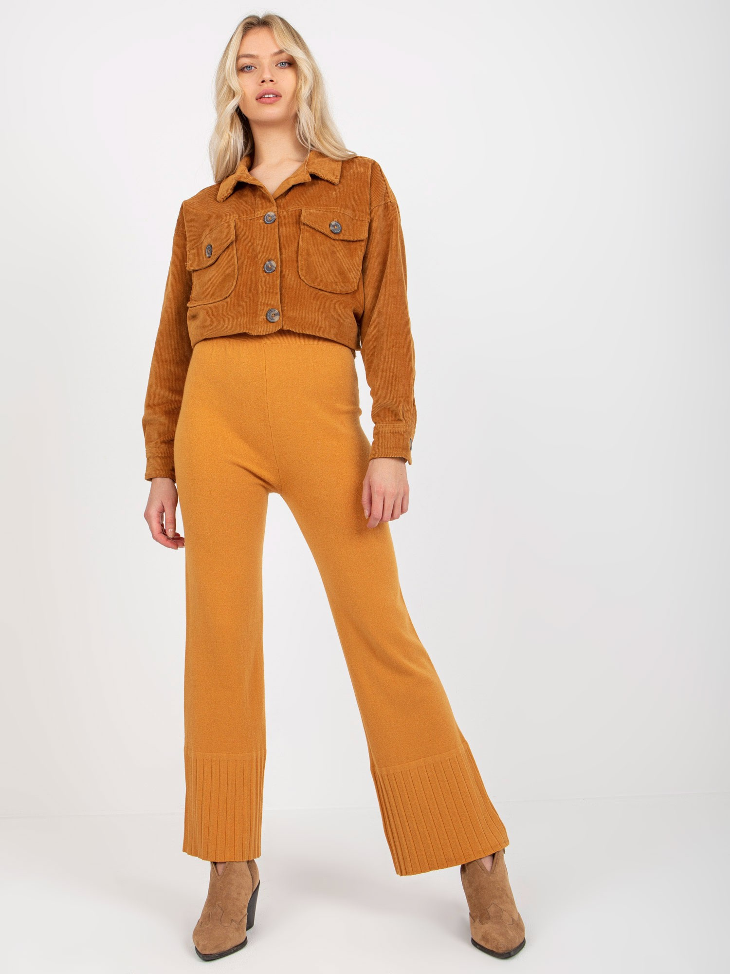 Ciemnożółte szerokie spodnie dzianinowe high waist