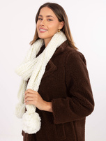 Ecru zimowy szal o grubym splocie