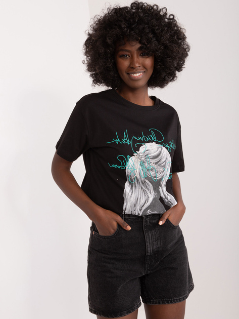 Hurtownia Czarny t-shirt z nadrukiem i napisami