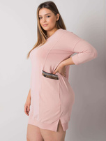Brudnoróżowa sukienka plus size z kieszeniami Susan 