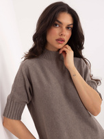 Fango women's sweater with ribbing.