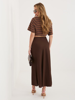 Brązowa satynowa spódnica o kroju syrenki