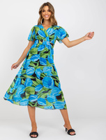 Niebiesko-czarna wzorzysta sukienka midi z paskiem 