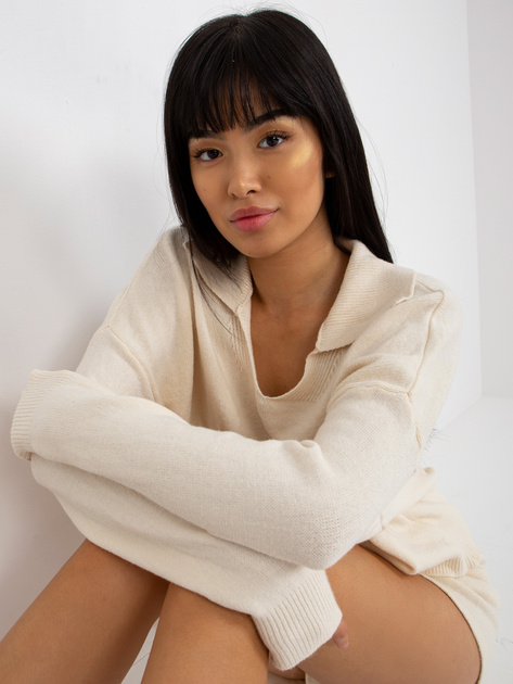 Hurtownia Ecru dzianinowy komplet casualowy z szortami