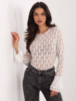 Biała dopasowana bluzka z koronki 