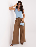 Jasnoniebieski bawełniany top z koronką