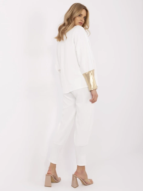 Ecru przyjemny w dotyku komplet damski