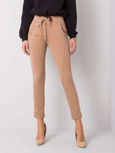 Camelowe spodnie Benitta