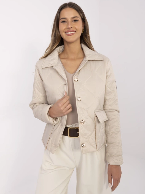 Hurtownia Beżowa pikowana kurtka z zapięciem na guziki