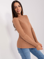 Hurt Ciemnocamelowy dopasowany sweter z golfem 