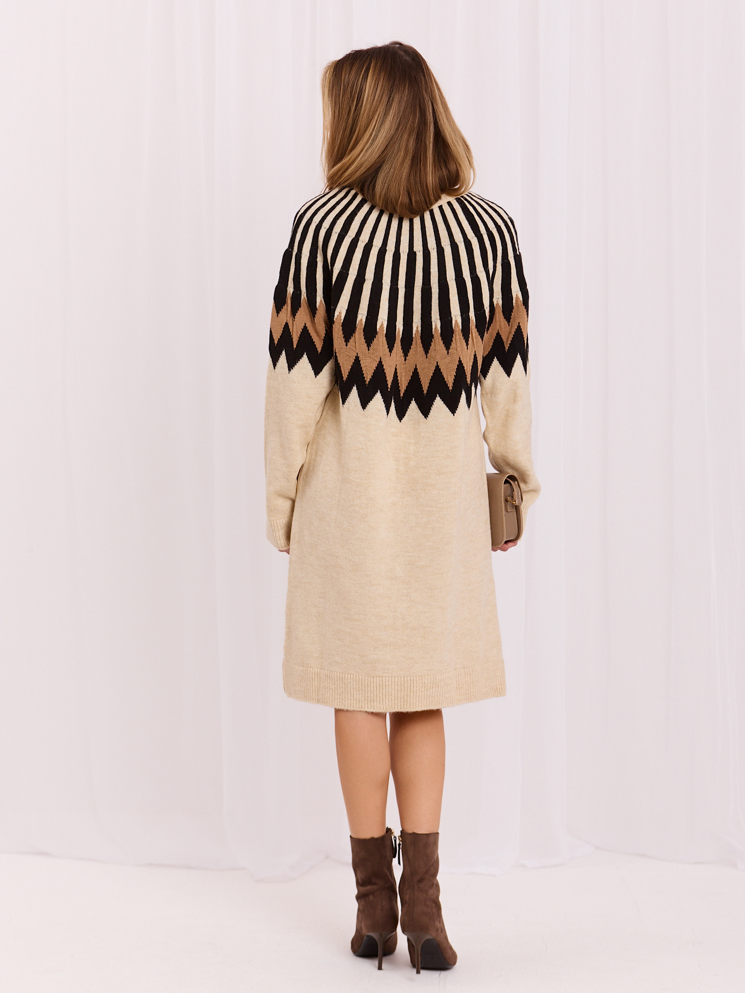 Beige lockeres Strickkleid Shereen RUE PARIS.