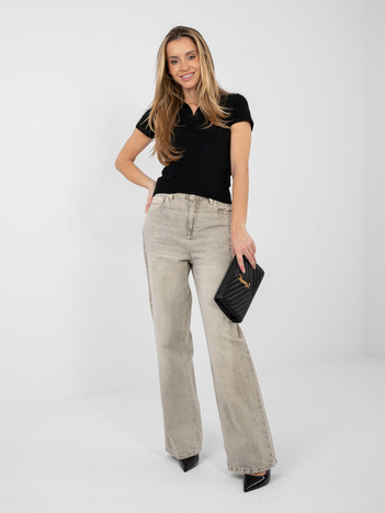 Czarna dopasowana koszulka typu polo