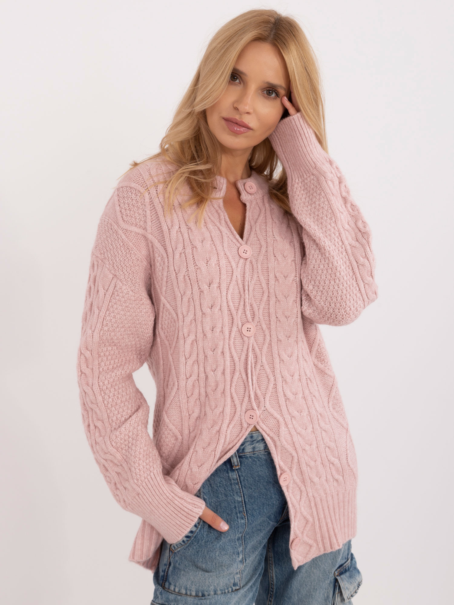 Sweter jasny różowy