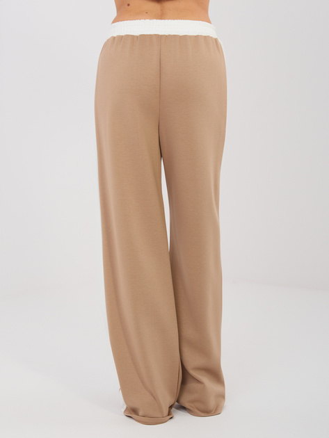 Ciemnobeżowy komplet z miękkiego materiału RUE PARIS