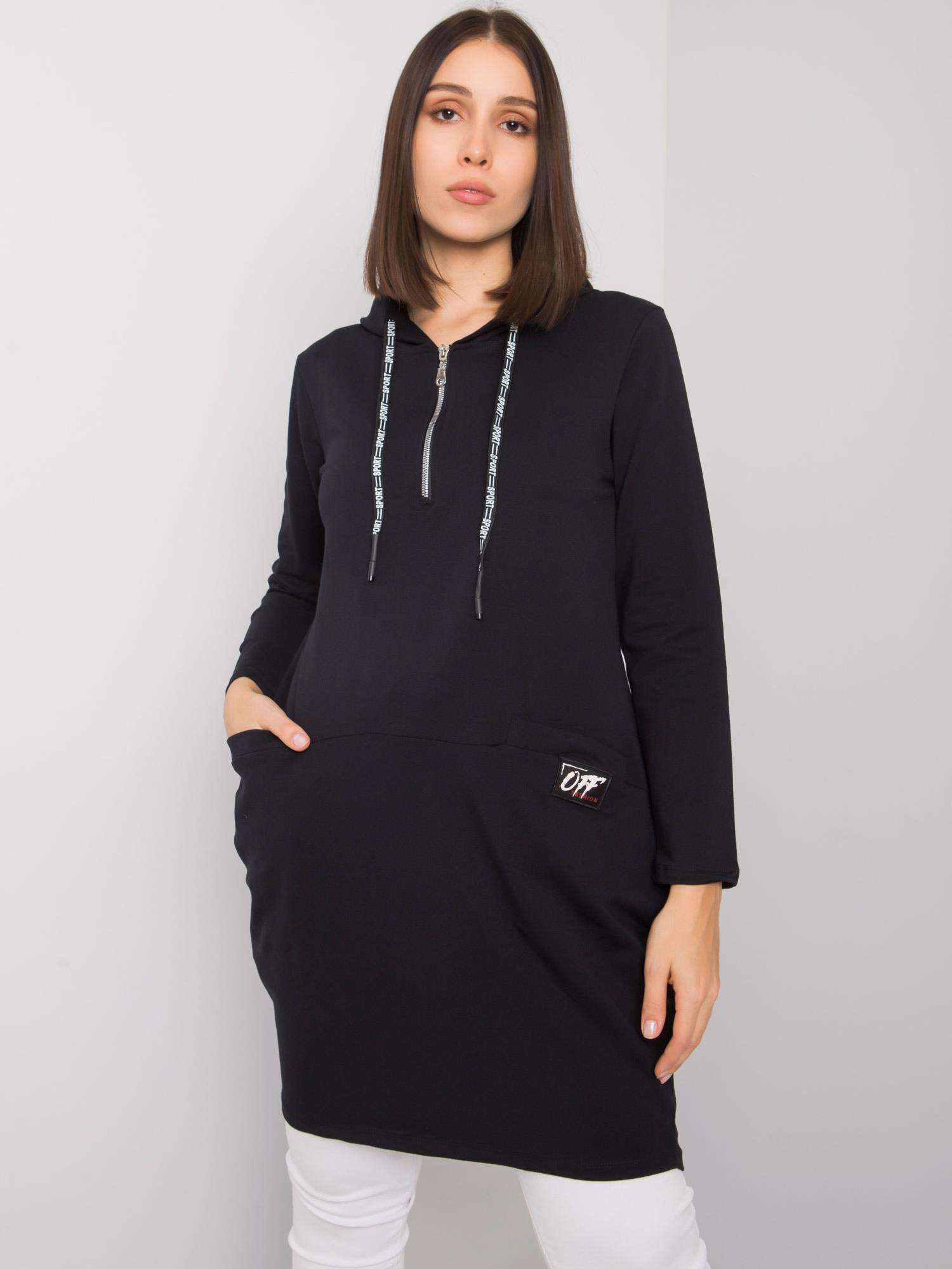 Czarna bawełniana tunika plus size z kapturem Kierra