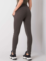 Dunkle Khaki-Hose Luciana.