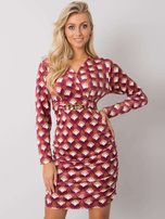 Brudnoróżowa sukienka welurowa we wzory Montilla