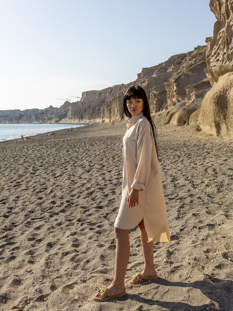 Beżowa koszula z kieszeniami Iliyana