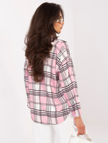 Jasnoróżowa damska koszula z szerokimi rękawami 