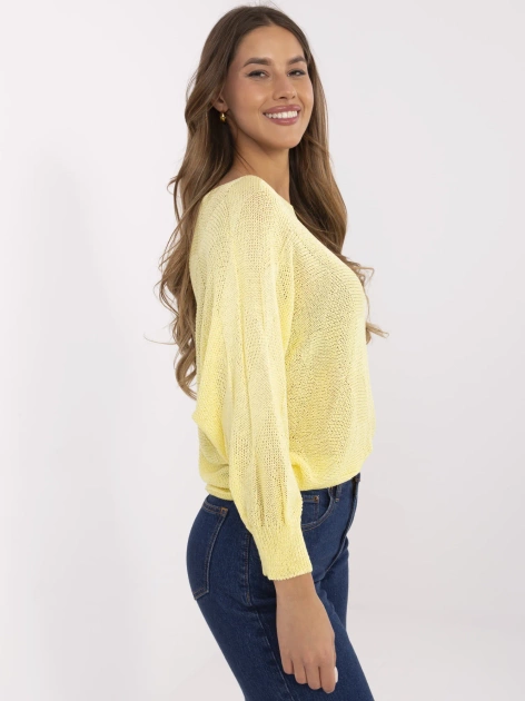 Żółty damski sweter oversize w romby