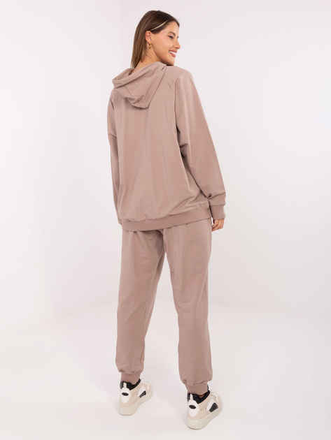 Ciemnobeżowy dresowy komplet z haftem