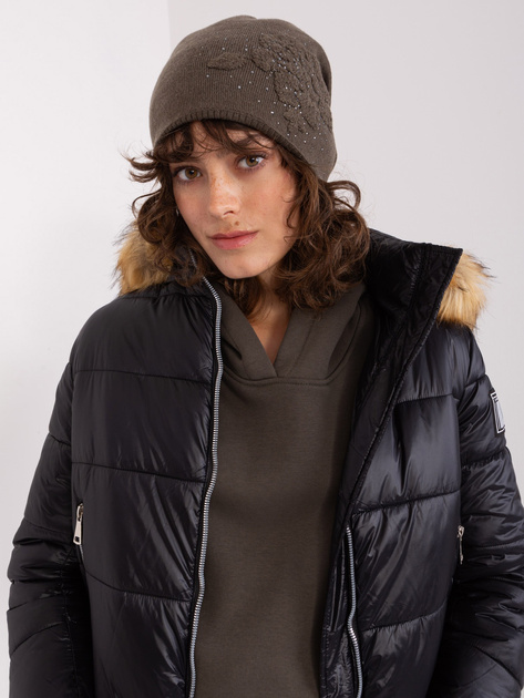 Hurtownia Khaki zimowa czapka z aplikacją