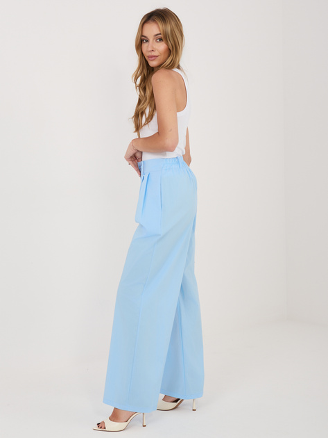 Jasnoniebieskie szerokie spodnie z zakładkami RUE PARIS