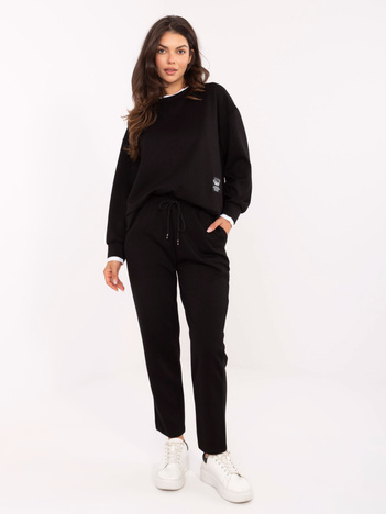 Czarny damski komplet z bluzą bez kaptura