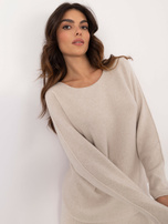 Jasnobeżowy casualowy komplet ze swetrem