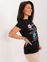 Hurtownia Czarny t-shirt z napisami  BASIC FEEL GOOD