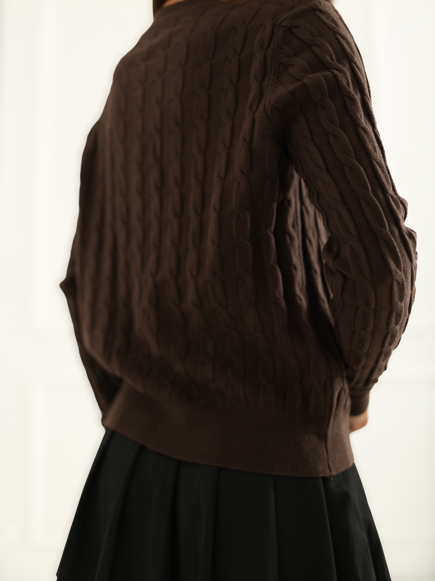Sweter brązowy