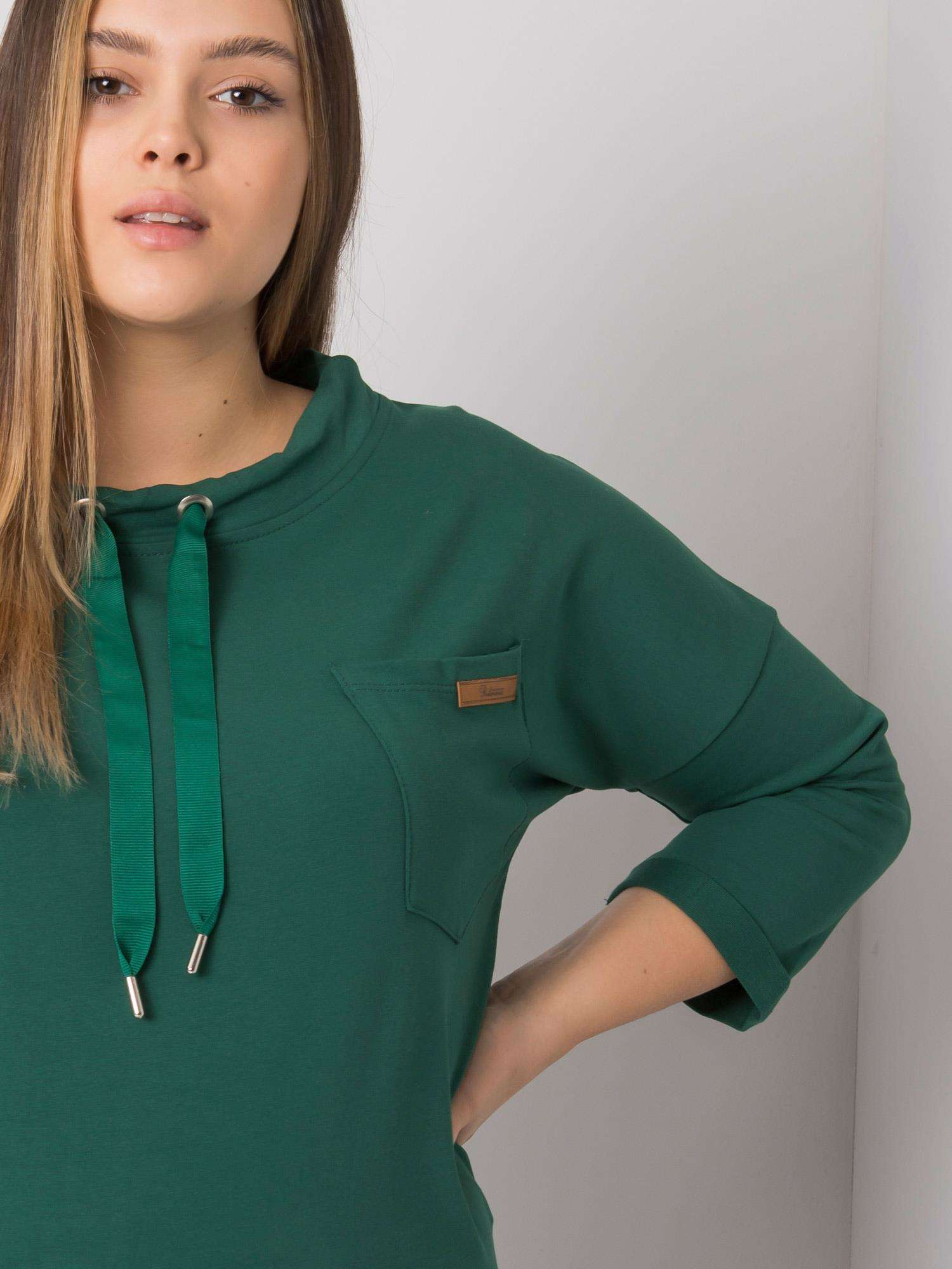 Ciemnozielona bluza plus size bez kaptura Pasadena