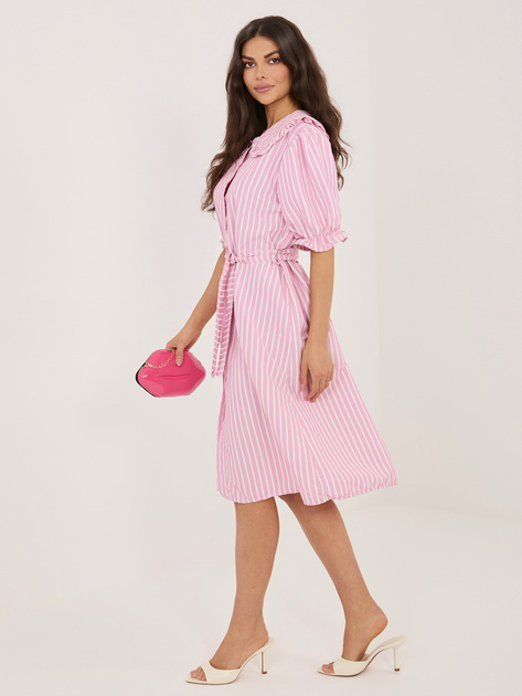 Różowa midi sukienka szmizjerka w paski