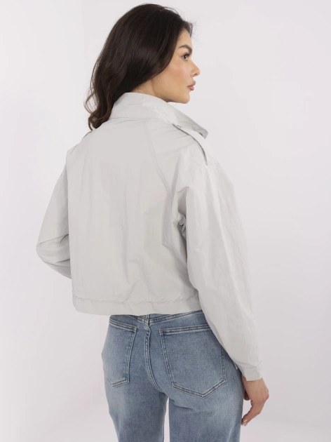 Szara kurtka wiatrówka ze ściągaczami na dole