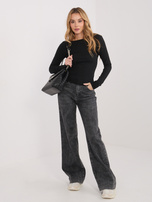 Czarna  bluzka basic z dekoltem na plecach