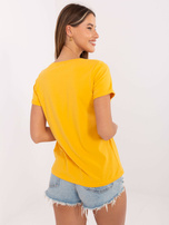 Jasnopomarańczowy damski t-shirt BASIC FEEL GOOD 