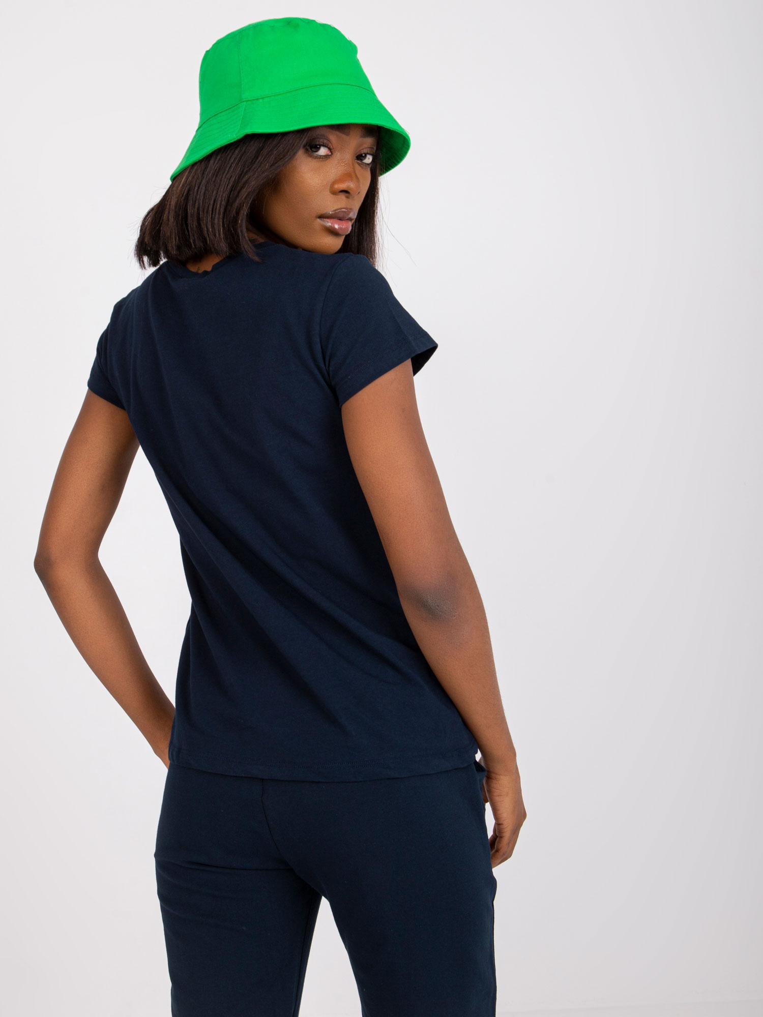 Granatowy t-shirt Peachy