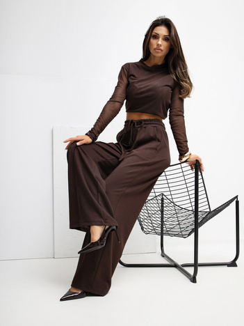 Czekoladowe dresowe spodnie z przeszyciami RUE PARIS