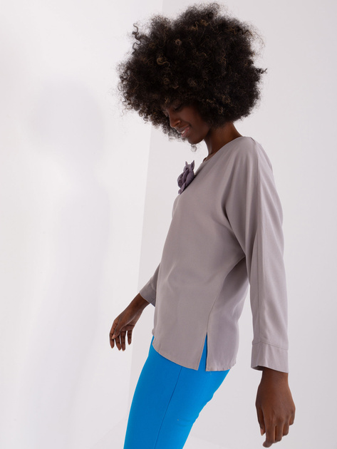 Hurt Szara damska bluzka wizytowa z kwiatem