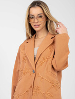 Ceglasta jeansowa marynarka z kwiatową aplikacją RUE PARIS 