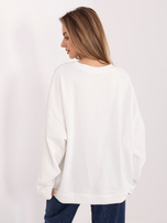 Ecru Damen Oversize-Pullover mit rundem Ausschnitt.