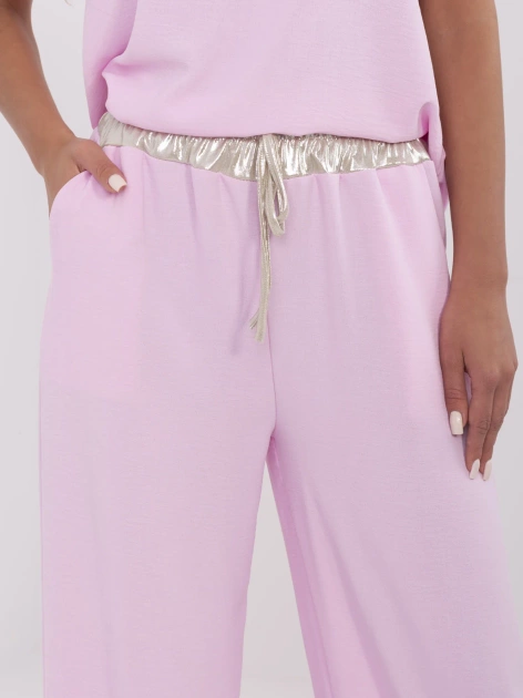 Jasnoróżowy letni komplet z wiskozą